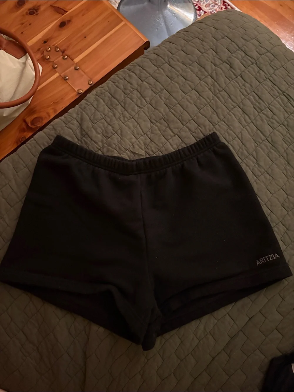 Aritzia Black Athletic Lounge Shorts